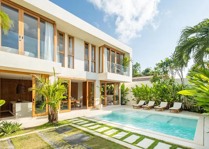 Santina Bingin Villa