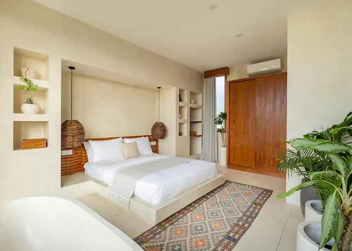 Villa Santina Bingin *
